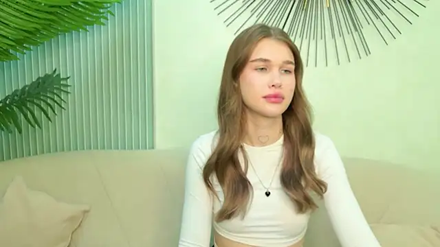 hana_watt - Hana_Watt's free webcam - UK Sex Cams