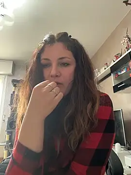 daisyvibesss - DaisyVibesss's free webcam - UK Sex Cams