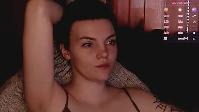 krisneal - KrisNeal's free webcam - UK Sex Cams