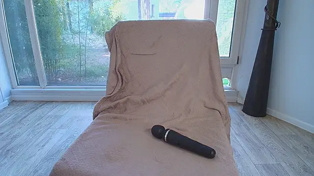 Anna_Lewis live sex cam