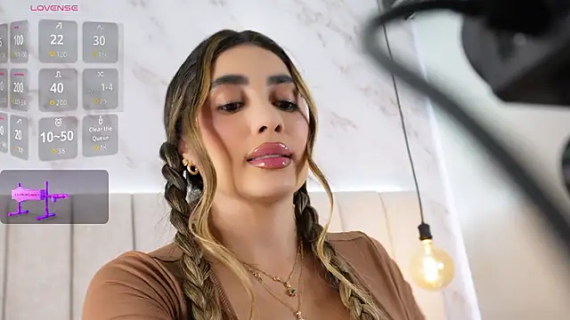 annyy_rosse - Annyy_Rosse's free webcam - UK Sex Cams