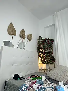 brianadesire - BrianaDesire's free webcam - UK Sex Cams