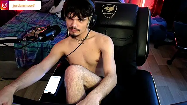 Live sex cam of JordanShow