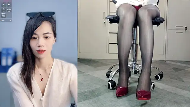 Lynnalltop-165-KeKe's chatroom