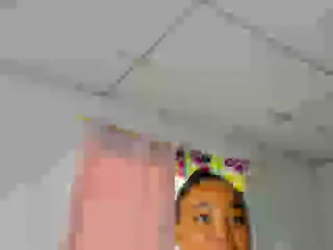 paulastone24 - Paulastone24's free webcam