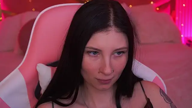 lunaamay - LunaaMay's free webcam