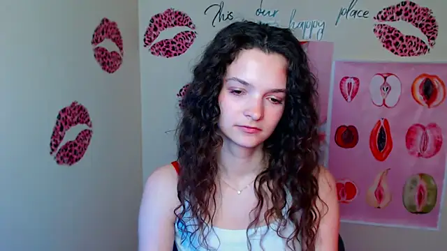 _susiesu_ - _SusieSu_'s free webcam - UK Sex Cams