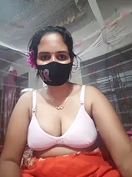 Webcam Model (annu-777)  is live.Free join now!