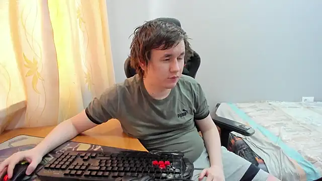 iliaskrislove - Iliaskrislove's free webcam - UK Sex Cams