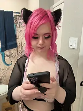 angel-lewd-cake - Angel-Lewd-Cake's free webcam - UK Sex Cams