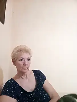 calypso-loove - Calypso-Loove's free webcam - UK Sex Cams