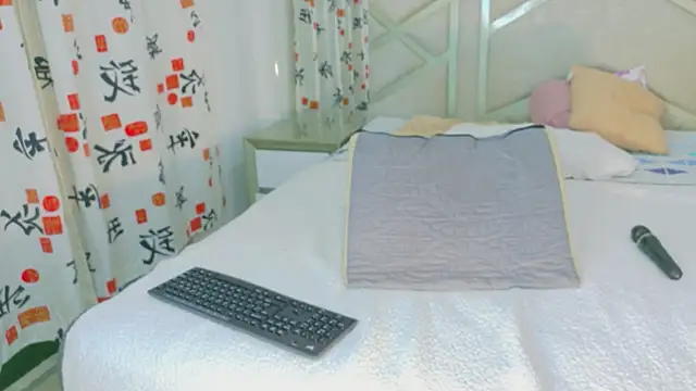 rosemariee_ - RoseMariee_'s free webcam - UK Sex Cams