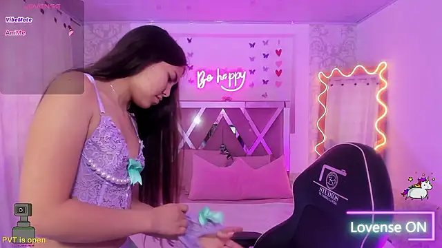 isabela_tay - ISABELA_TAY's free webcam - UK Sex Cams