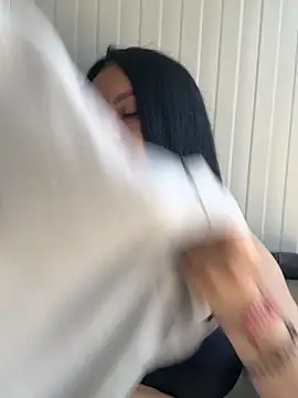 meganblueq - MeganBlueq's free webcam - UK Sex Cams