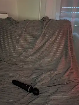 Webcam Model (Alyssa-Schwarz)  is live.Free join now!