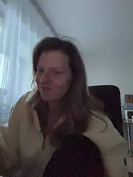 MaryHiggins live sex cam