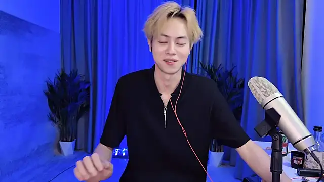 hafabva (M twink) - 性感脫衣舞Sexy striptease