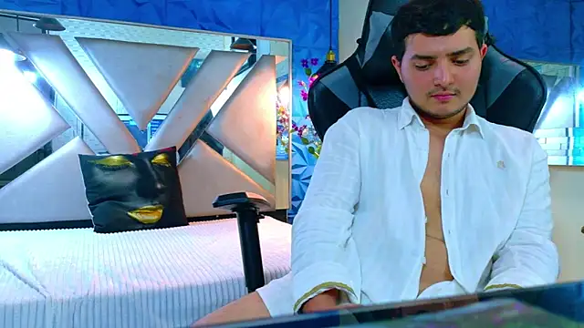 Preview of oliver_jamees