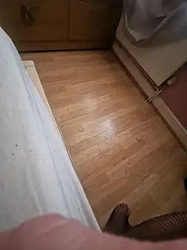 Preview of hornynylonlad87