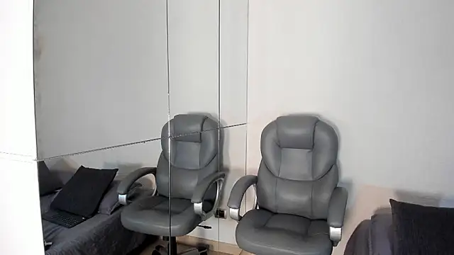 _taylorblack - _TaylorBlack's free webcam - UK Sex Cams