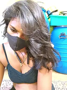 Webcam Model (Honey_rosetamil)  is live.Free join now!