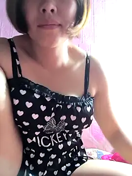 juicy-milu - Juicy-milu's free webcam - UK Sex Cams