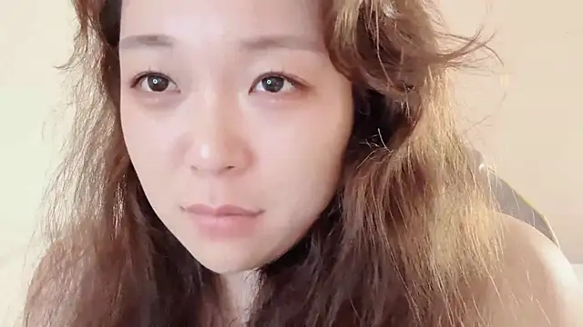 美女Z30966903S在线直播