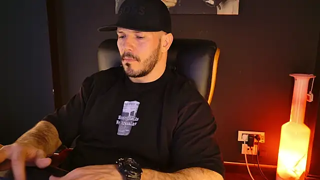 angeloeric - AngeloEric's free webcam - UK Sex Cams