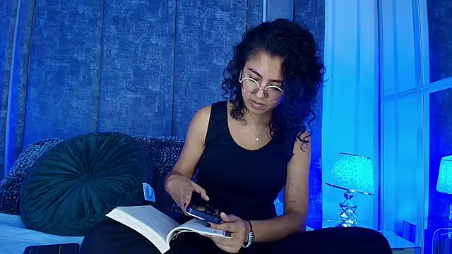 amareto_ (F young) - Sexy topples whit a blowjob sloppy POV