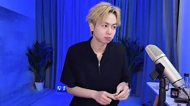 hafabva (M twink) - 性感脫衣舞Sexy striptease