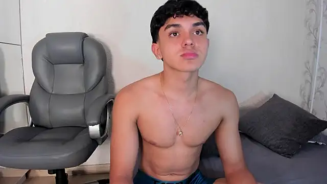 _taylorblack (M twink) - show cum