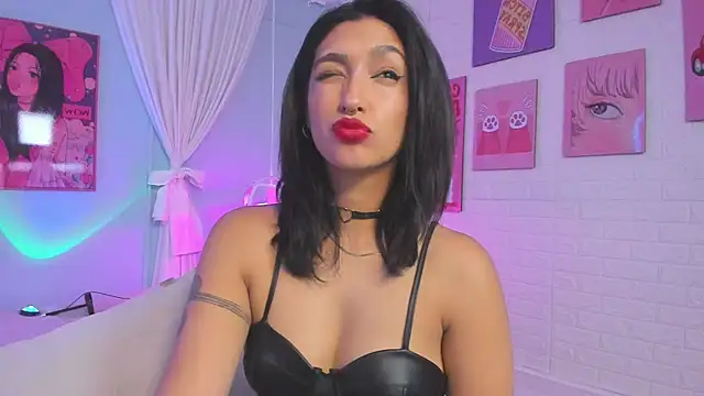 cleo_foxx (F young) - Finger in asshole