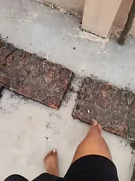 desii_rockstarr (M young) - Risky Full nude on terrace 😱