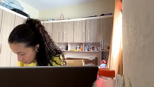 Live sex cam di KayleenStoyanoff