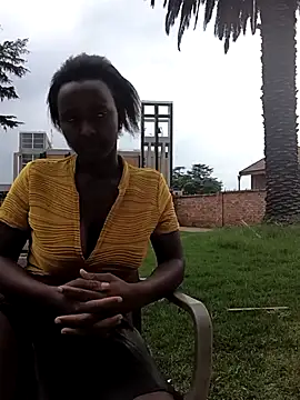 ShyNaughtyBabe webcam