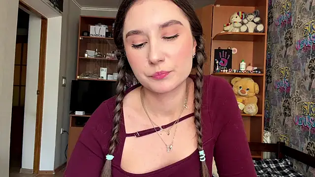 poly_princess - Poly_princess's free webcam - UK Sex Cams