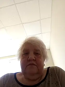 HapinessLovee webcam