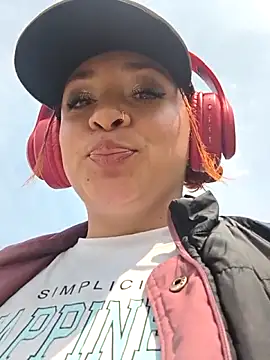 mariana-94 - Mariana-94's free webcam - UK Sex Cams