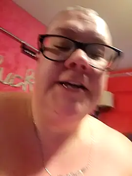 violentviolet68 - Violentviolet68's free webcam - UK Sex Cams