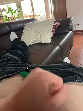 hannes256102 (M twink) - Cumshot