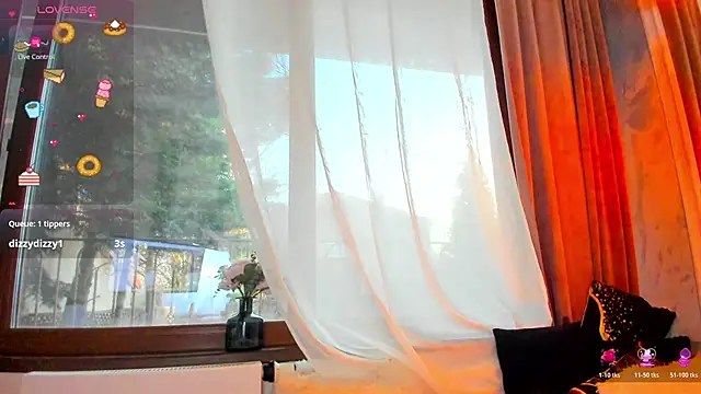 sassy_teen - Sassy_Teen's free webcam - UK Sex Cams