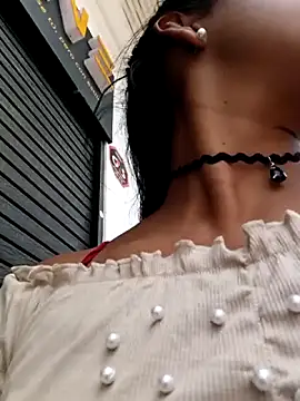 _andrea30 (G young) - REAL SEX IN THE ASS IN A PUBLIC BATHROOM