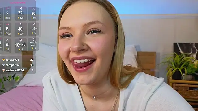 staceyyjones - StaceyyJones's free webcam