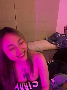 美女tw_feibaby在线直播