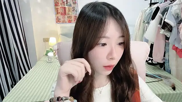 gardenia-222 - Gardenia-222's free webcam - UK Sex Cams