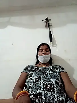 Webcam Model (punamji_sexe) is live