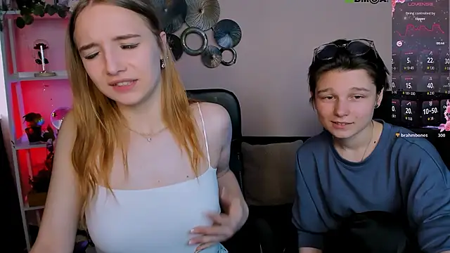 mirginia_lovely - Mirginia_lovely's free webcam - UK Sex Cams