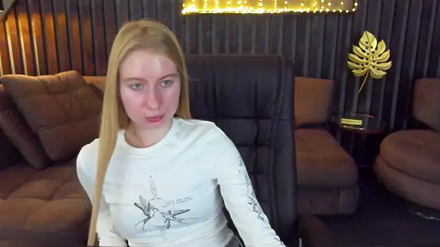 Alina_Blonde