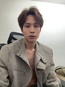 SM_004 Live Webcam on Stripchat