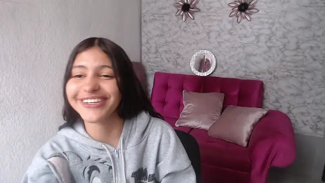 evagirl69 - Evagirl69's free webcam - UK Sex Cams